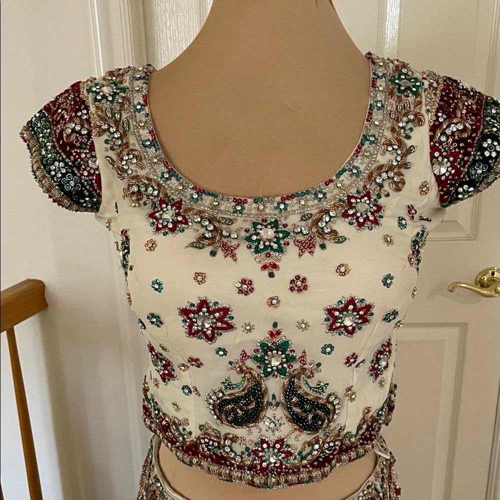 Embroidered Two-Piece Set - Picture 7 of 12
